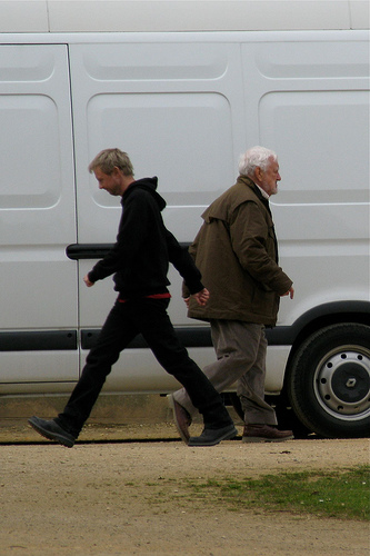 Bernard Cribbins & John Simm on Doctor Who set